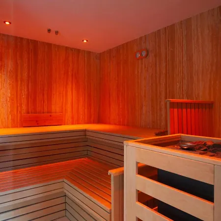 Moon Апартаменты